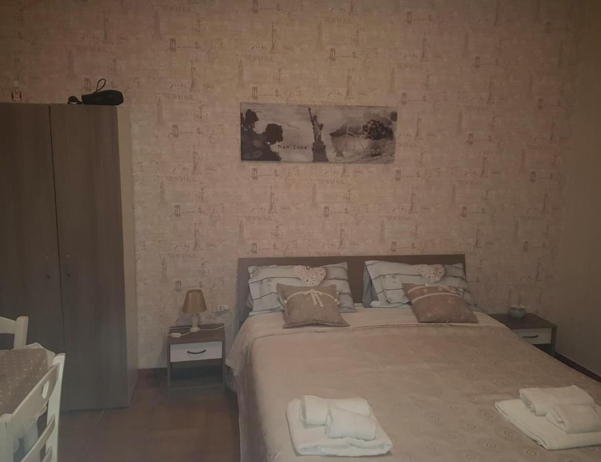 Iris Appartamenti Santa Maria La Carità Dış mekan fotoğraf