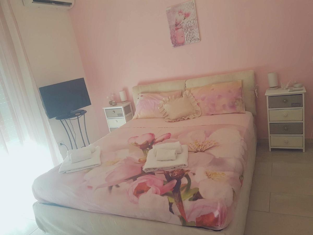 Iris Appartamenti Santa Maria La Carità Dış mekan fotoğraf